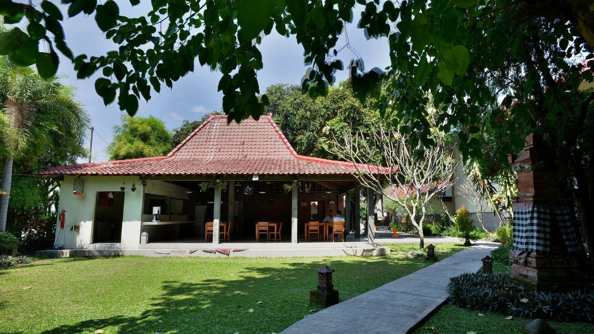 Zen Rooms Pakualaman Yogyakarta Exterior foto